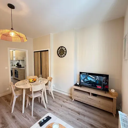 Cosy Docks 2 Bedroom In *